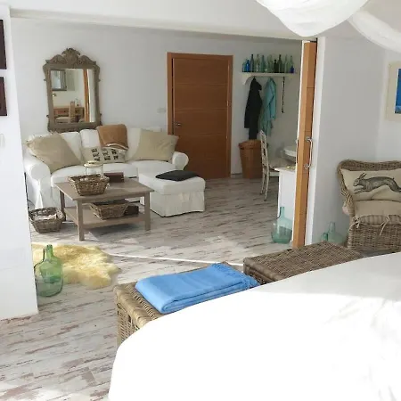 The Hidden Secret On The Cliff Apartament Loiba