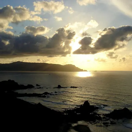 The Hidden Secret On The Cliff Holiday home Loiba