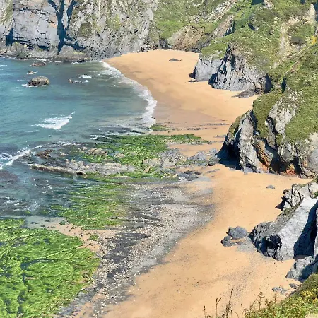 Holiday home The Hidden Secret On The Cliff Loiba